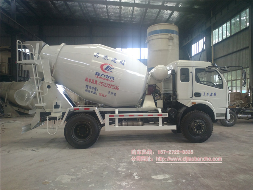 恭喜李總首提大運6方攪拌車一臺