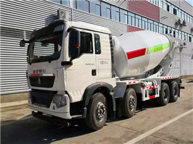 重汽豪沃T5G輕量化12方發車啦！