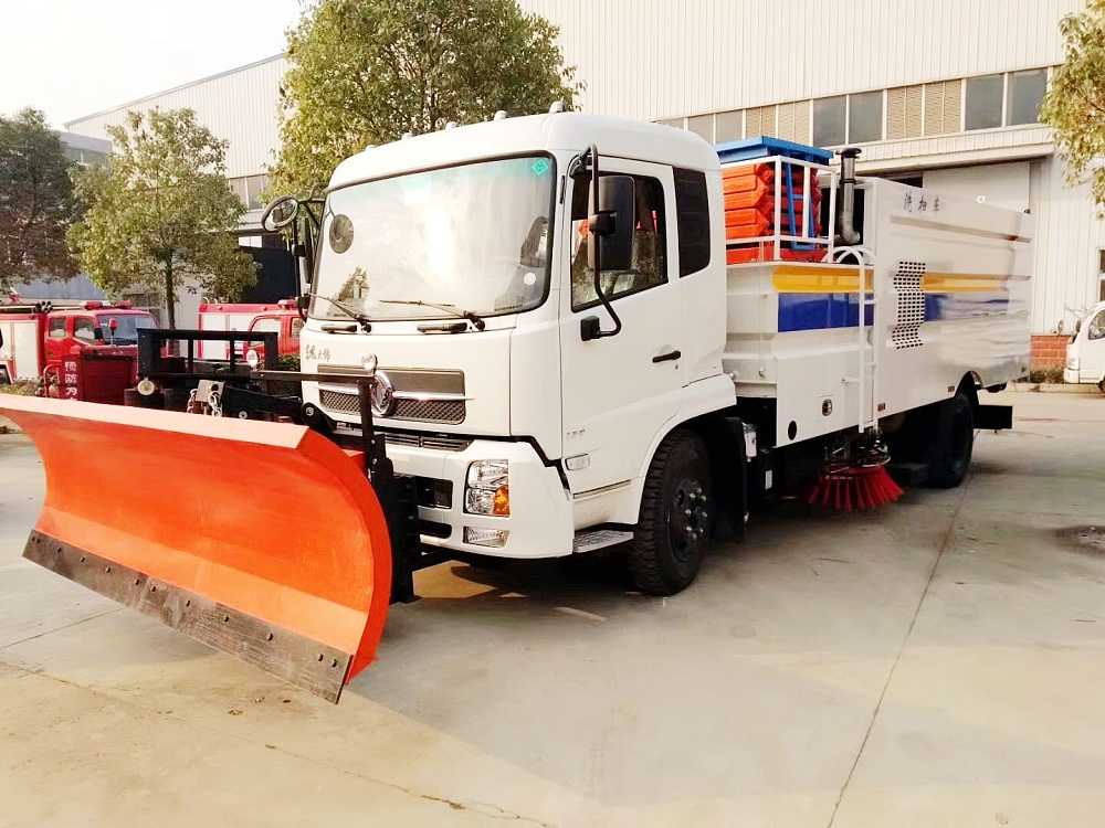 東風天錦洗掃車帶清雪鏟